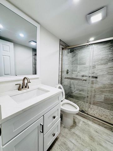 293 Flanders G, Delray Beach, FL 33484