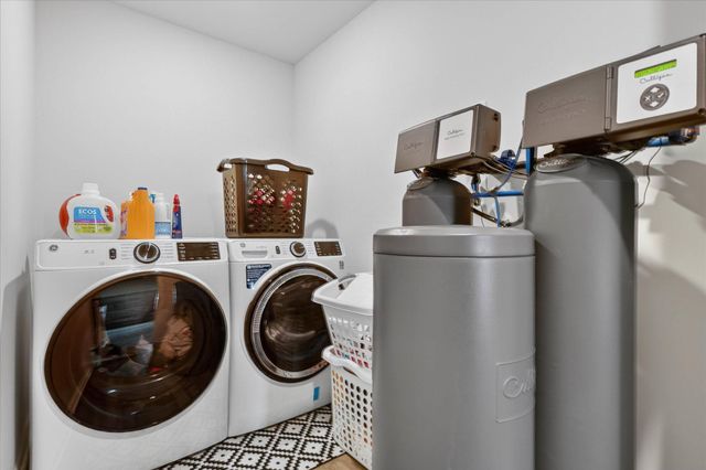 1060 Scipio Drive, La Porte, IN 46350