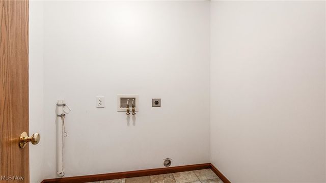650 Pleasant Grove Road, Zanesville, OH 43701