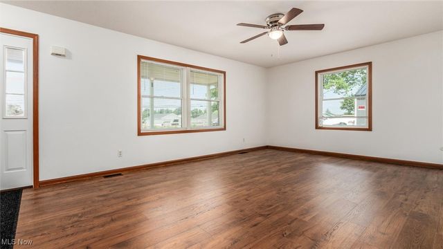 650 Pleasant Grove Road, Zanesville, OH 43701