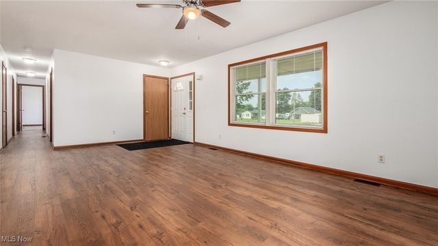 650 Pleasant Grove Road, Zanesville, OH 43701