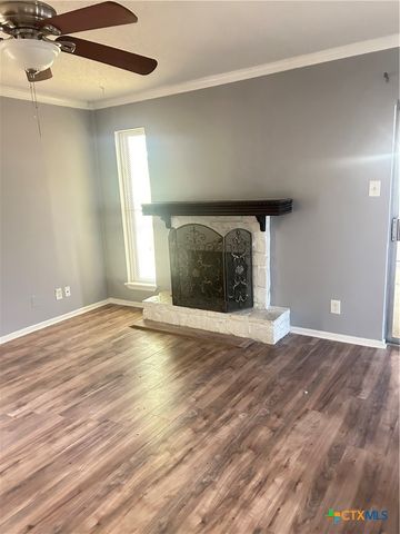 1051 Country Club Drive 28, Seguin, TX 78155