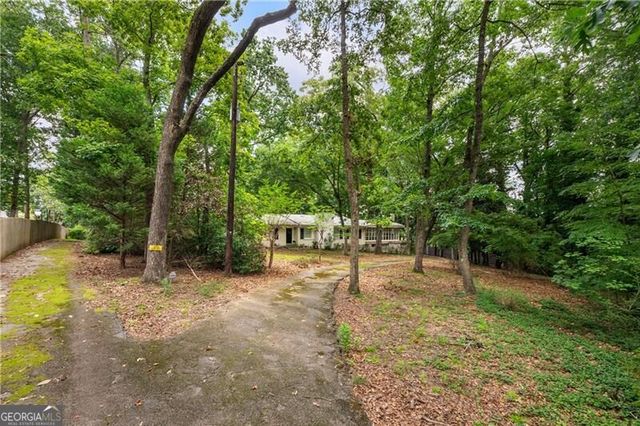 4715 Ridgeview Road, Dunwoody, GA 30338