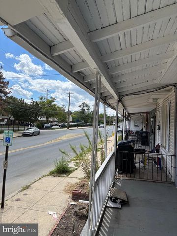 1220 W 9TH ST, Chester, PA 19013