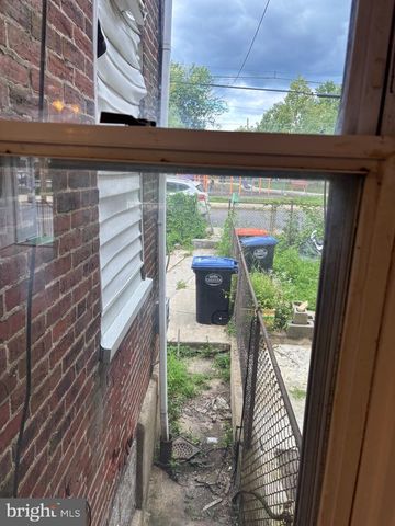 1220 W 9TH ST, Chester, PA 19013