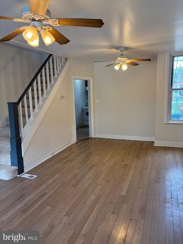 1220 W 9TH ST, Chester, PA 19013