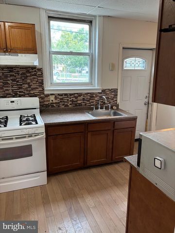 1220 W 9TH ST, Chester, PA 19013