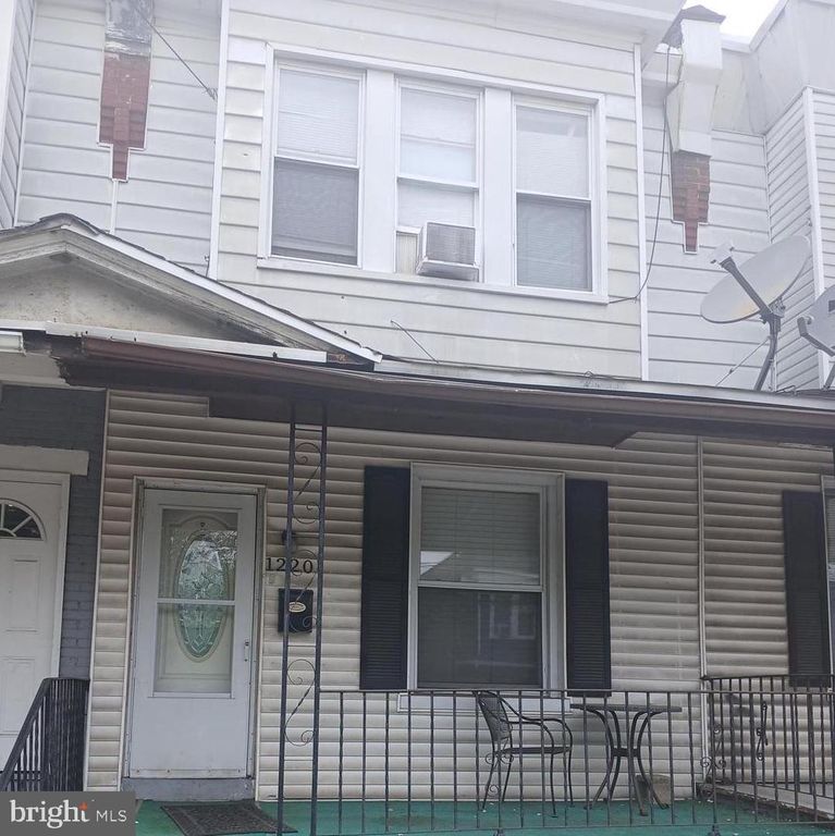 1220 W 9TH ST, CHESTER, PA 19013 — photo 2