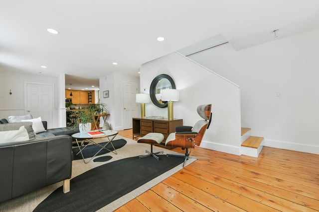 93 Dresser St, Boston, MA 02127