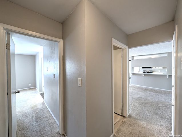 4910 El Presidio Dr., San Antonio, TX 78233