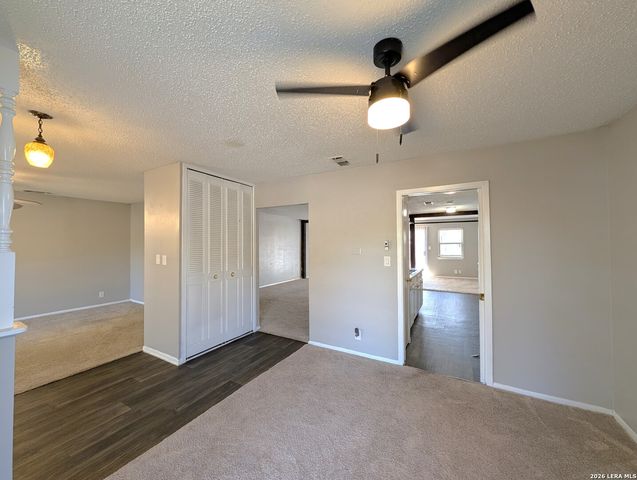 4910 El Presidio Dr., San Antonio, TX 78233