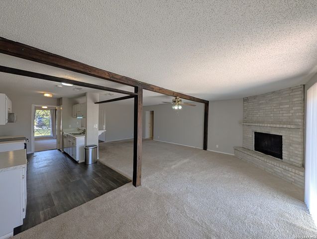 4910 El Presidio Dr., San Antonio, TX 78233