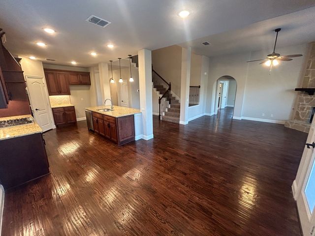 2003 Cheshire Way, Forney, TX 75126
