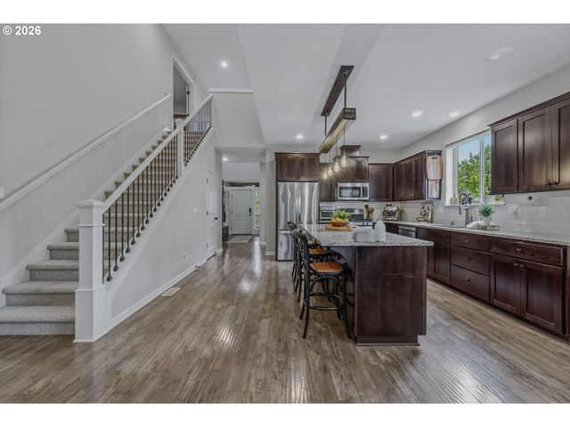 2404 Ne 187TH Pl, Vancouver, WA 98684