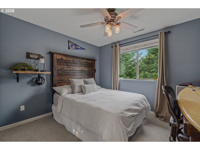2404 Ne 187TH Pl, Vancouver, WA 98684
