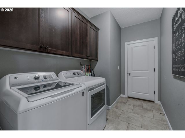 2404 Ne 187TH Pl, Vancouver, WA 98684