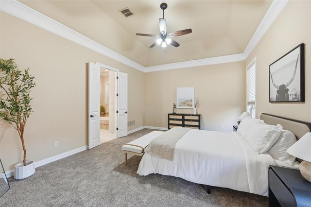 3603 Regents Park Court, Arlington, TX 76017