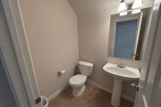 2202 Carlisle Street, Bedford, TX 76021