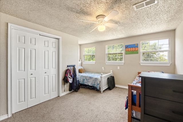 405 Granbury Court, Granbury, TX 76049