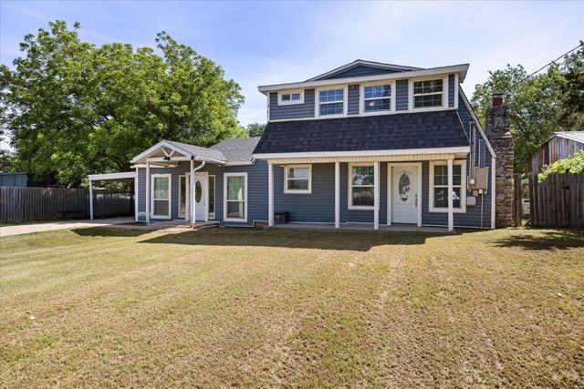 405 Granbury Court, Granbury, TX 76049