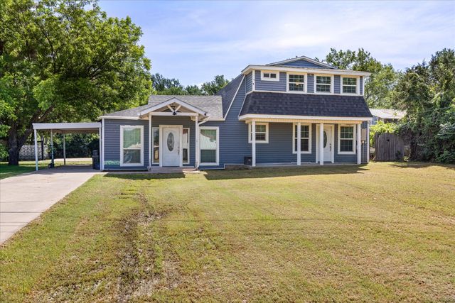 405 Granbury Court, Granbury, TX 76049