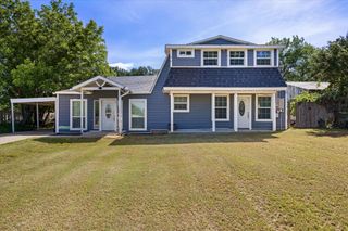 405 Granbury Court, Granbury, TX 76049