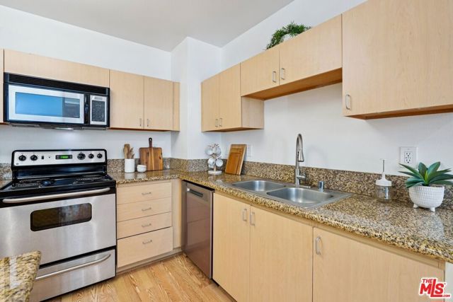 630 W 6th Street 505, Los Angeles, CA 90017