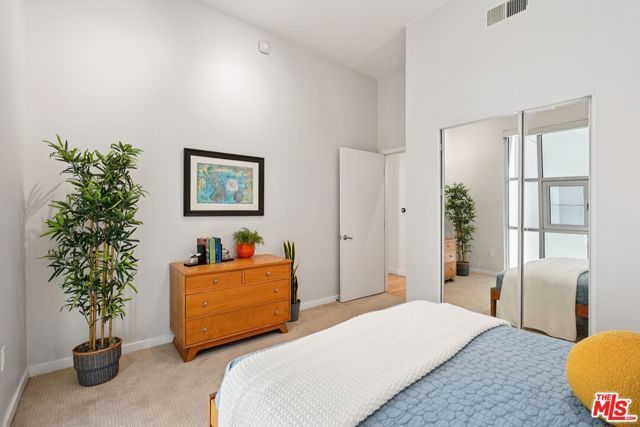 630 W 6th Street 505, Los Angeles, CA 90017