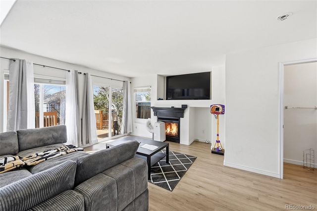 5323 S Malta Way, Centennial, CO 80015