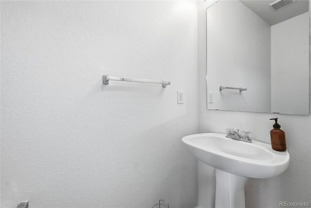 5323 S Malta Way, Centennial, CO 80015