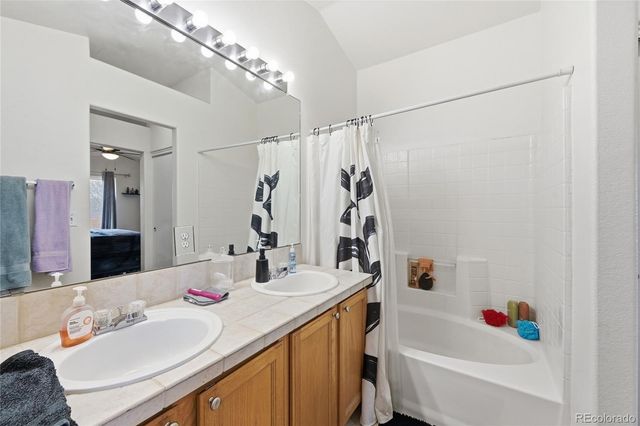 5323 S Malta Way, Centennial, CO 80015