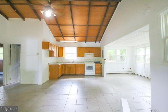 459 MISTLE RD, Millville, NJ 08332