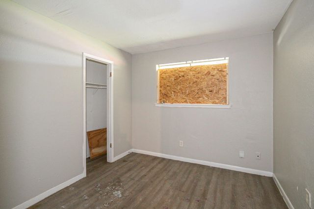 11151 Spottswood Drive, Houston, TX 77016