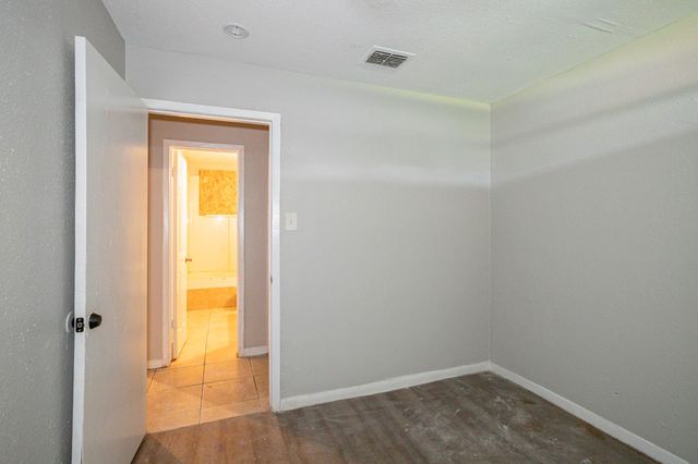 11151 Spottswood Drive, Houston, TX 77016