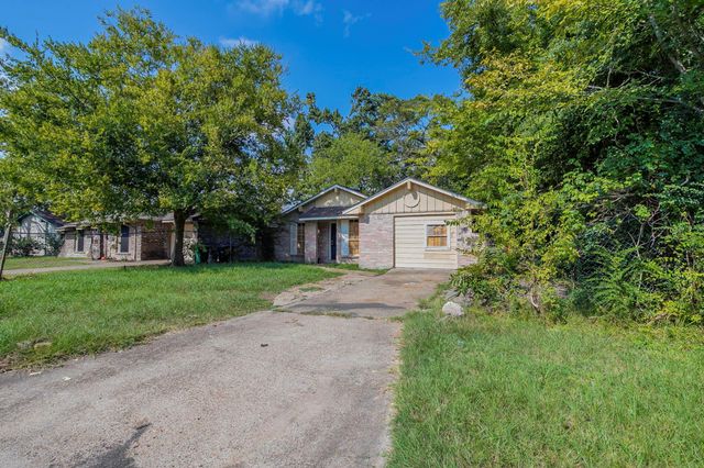 11151 Spottswood Drive, Houston, TX 77016