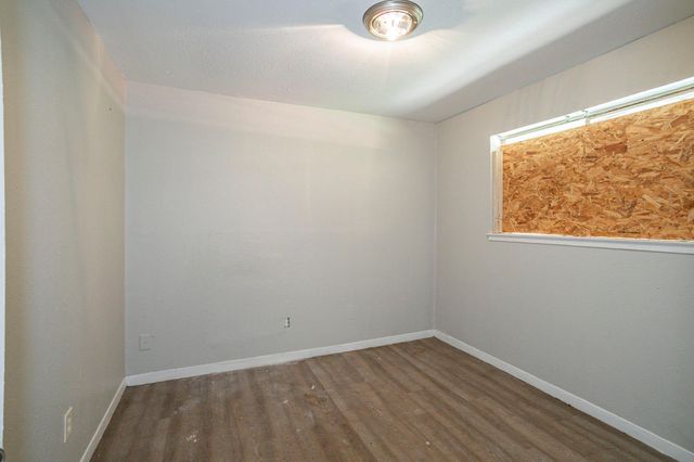 11151 Spottswood Drive, Houston, TX 77016