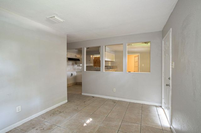 11151 Spottswood Drive, Houston, TX 77016