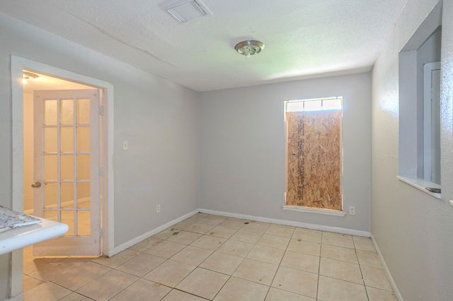 11151 Spottswood Drive, Houston, TX 77016