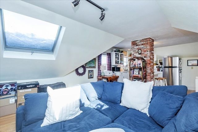 16 Bentley St. 3, Salem, MA 01970