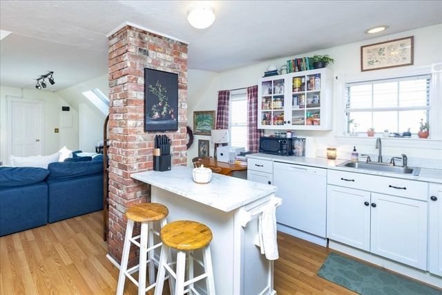 16 Bentley St. 3, Salem, MA 01970