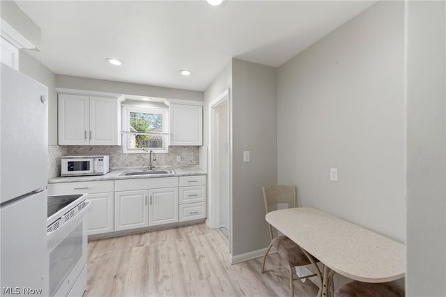 18313 Hazelwood Avenue, Maple Heights, OH 44137