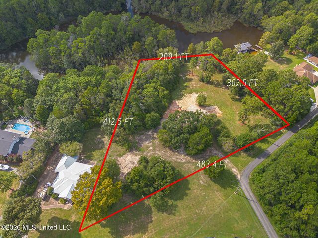 5523 Horseshoe Cove, Biloxi, MS 39532