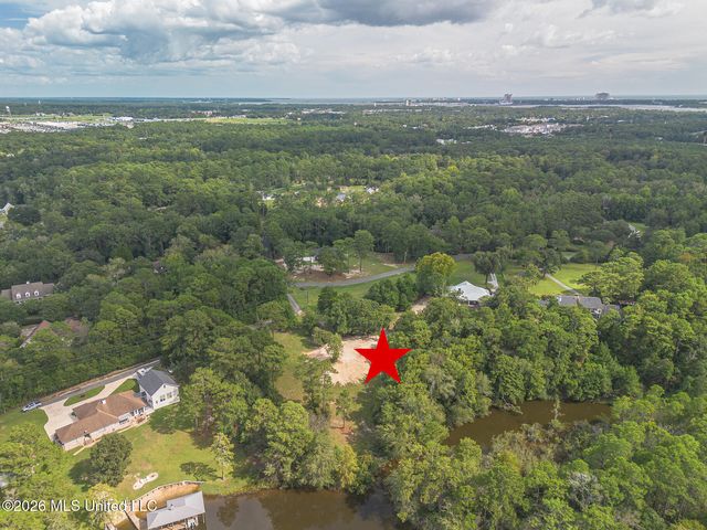 5523 Horseshoe Cove, Biloxi, MS 39532