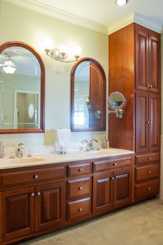 693 Tower Hill Rd, Livingston, TN 38570