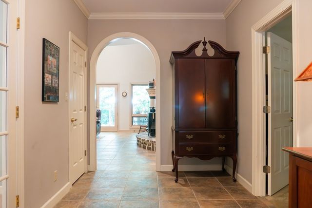 693 Tower Hill Rd, Livingston, TN 38570