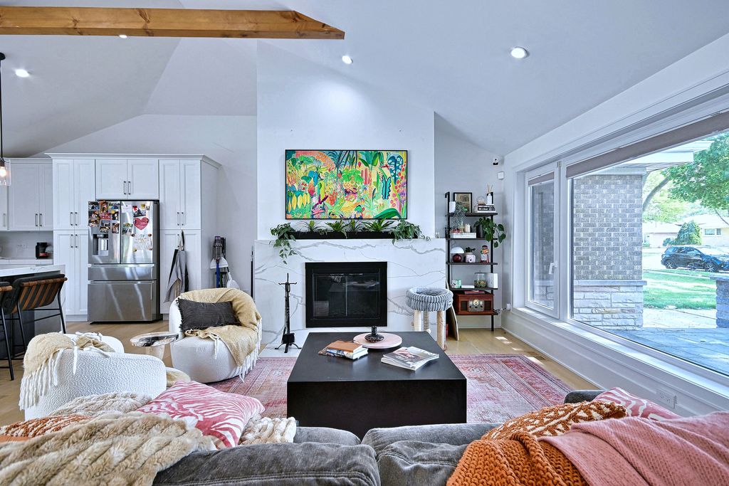4944 Jarvis Avenue, Skokie, IL 60077 — photo 4