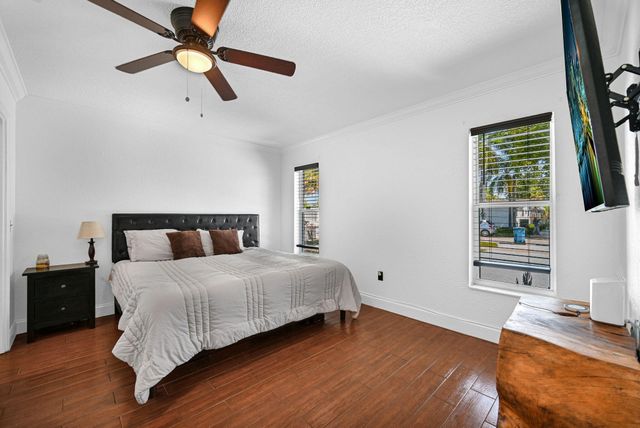 11600 NW 30th Place, Sunrise, FL 33323