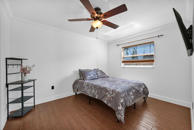 11600 NW 30th Place, Sunrise, FL 33323