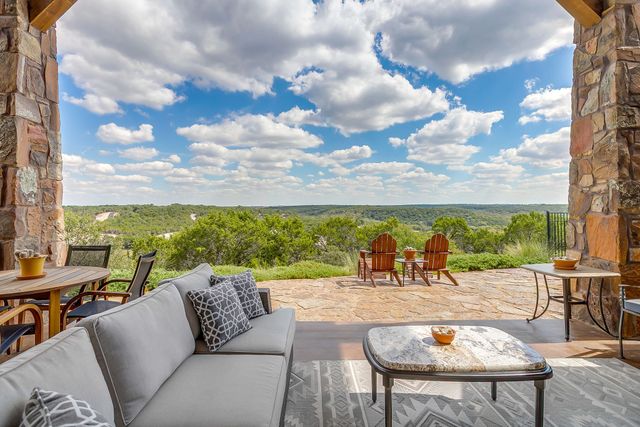 8225 Scotscraig Court, Cleburne, TX 76033