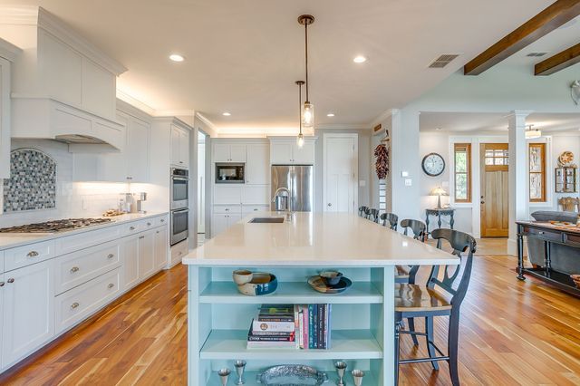 8225 Scotscraig Court, Cleburne, TX 76033